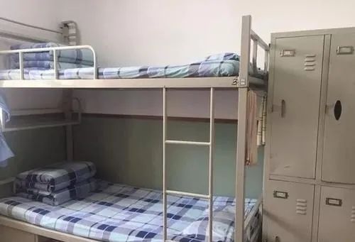 2022年北京师达中学录取分数线是多少?学校能不能住宿?